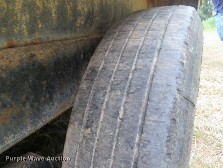 image for item DH1506 2007 Belshe BF9T equipment trailer