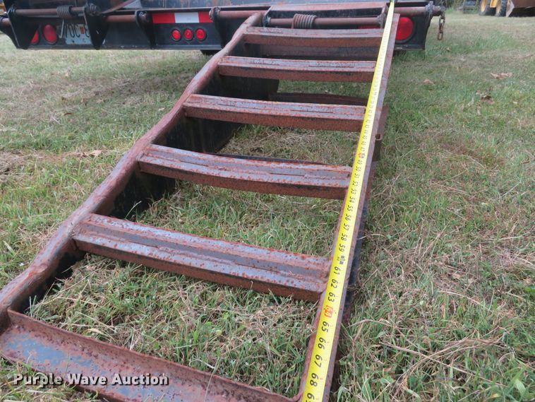 image for item DH1507 2004 Load Master 9117 equipment trailer