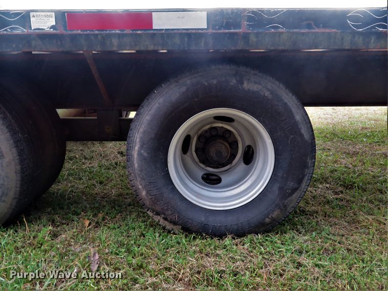 image for item DH1507 2004 Load Master 9117 equipment trailer