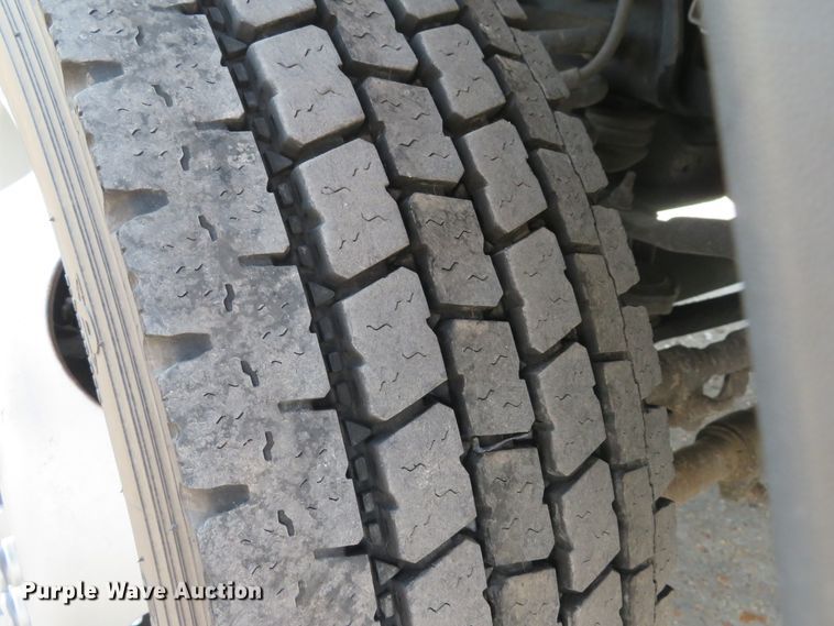 image for item DH1509 2011 Ford F450 Super Duty XL Crew Cab flatbed truck