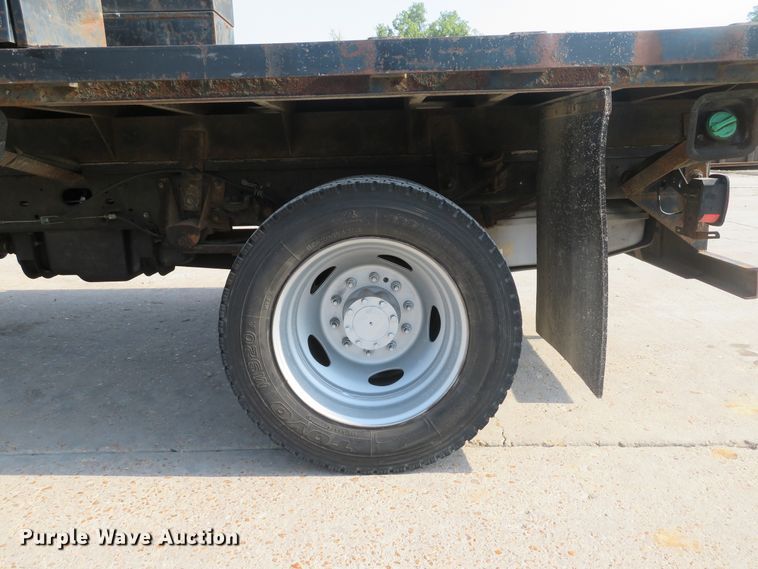 image for item DH1509 2011 Ford F450 Super Duty XL Crew Cab flatbed truck