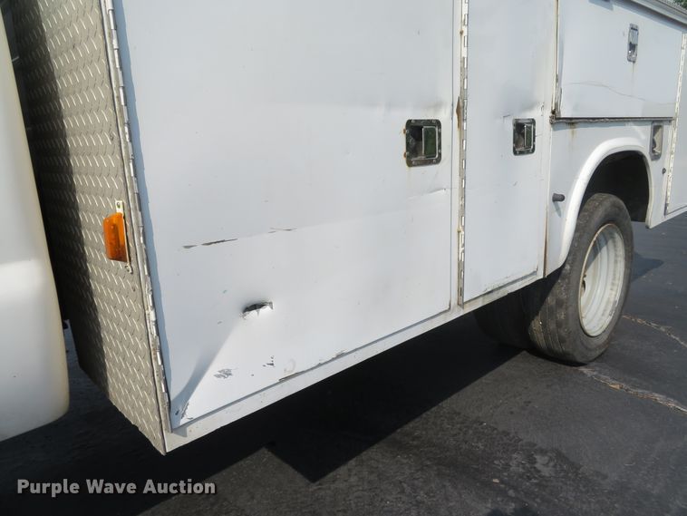 image for item DH1510 2005 Ford F450 Super Duty XL utility bed truck