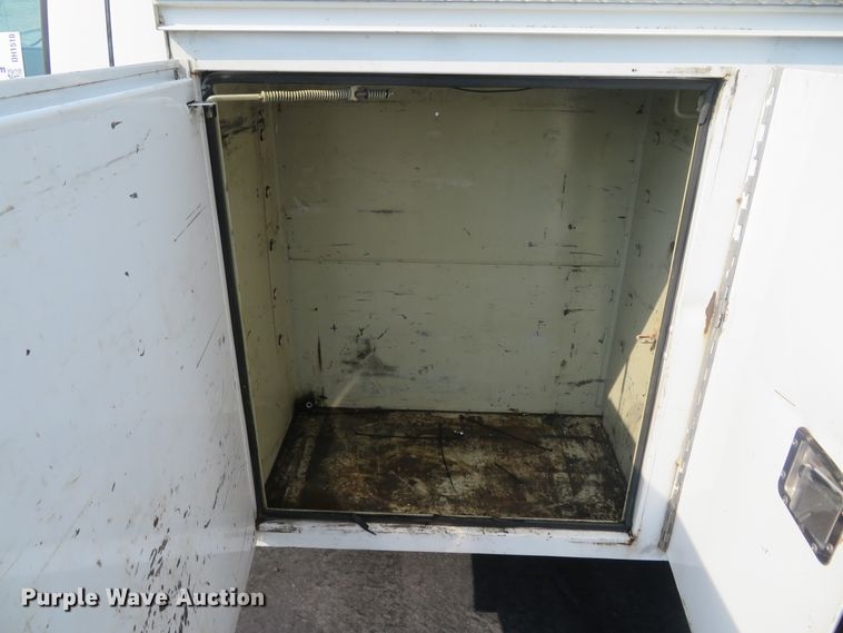 image for item DH1510 2005 Ford F450 Super Duty XL utility bed truck