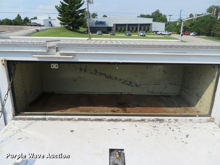 image for item DH1510 2005 Ford F450 Super Duty XL utility bed truck