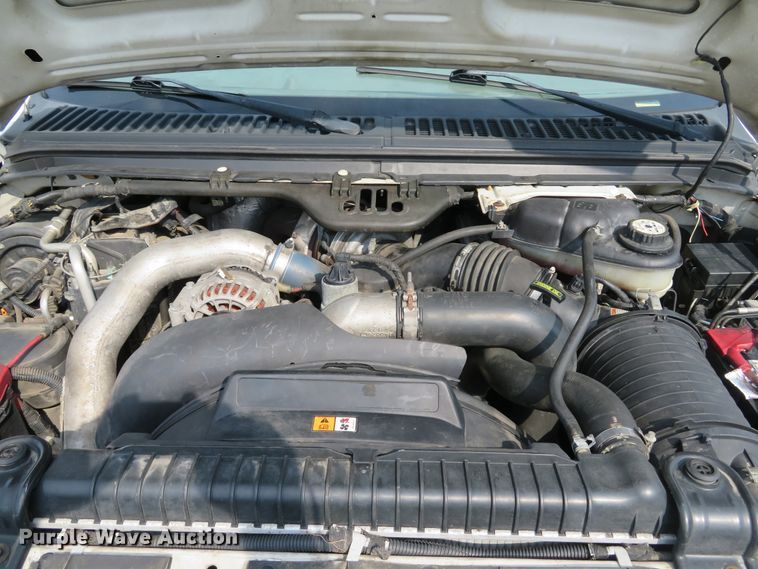 image for item DH1510 2005 Ford F450 Super Duty XL utility bed truck