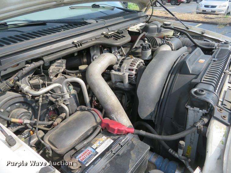 image for item DH1510 2005 Ford F450 Super Duty XL utility bed truck