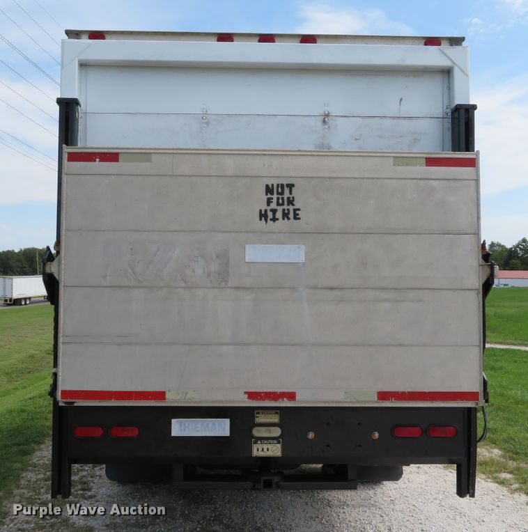 image for item DH1514 2002 Ford Econoline E350 Super Duty box truck