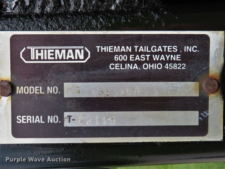 image for item DH1514 2002 Ford Econoline E350 Super Duty box truck