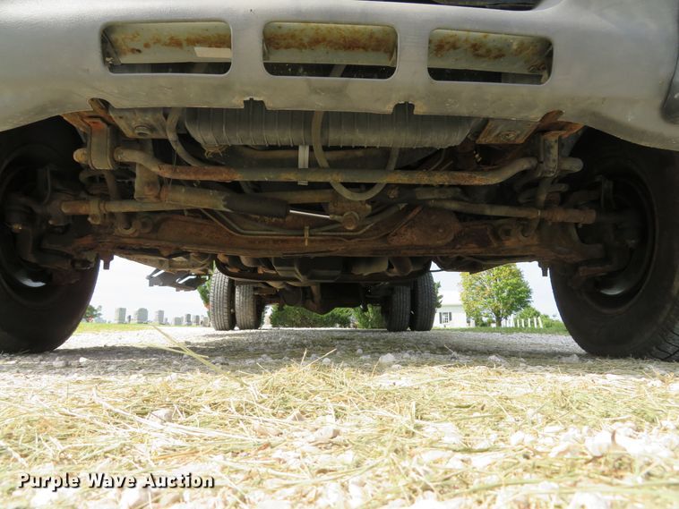 image for item DH1514 2002 Ford Econoline E350 Super Duty box truck