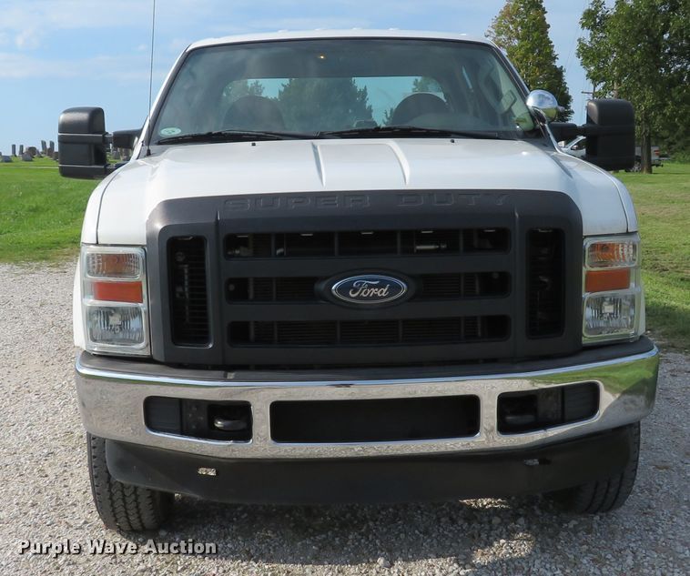 image for item DH1515 2010 Ford F250 Super Duty XL Crew Cab pickup truck