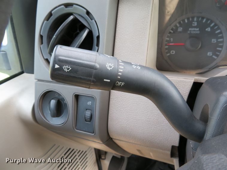 image for item DH1515 2010 Ford F250 Super Duty XL Crew Cab pickup truck