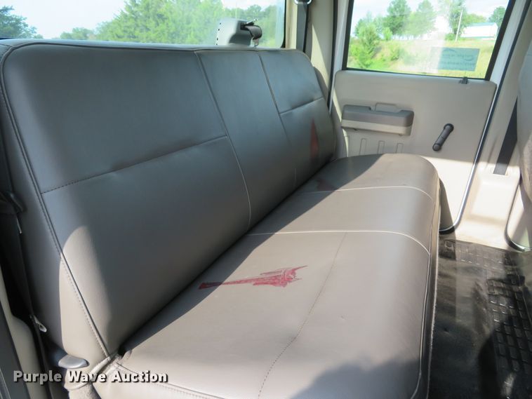 image for item DH1515 2010 Ford F250 Super Duty XL Crew Cab pickup truck