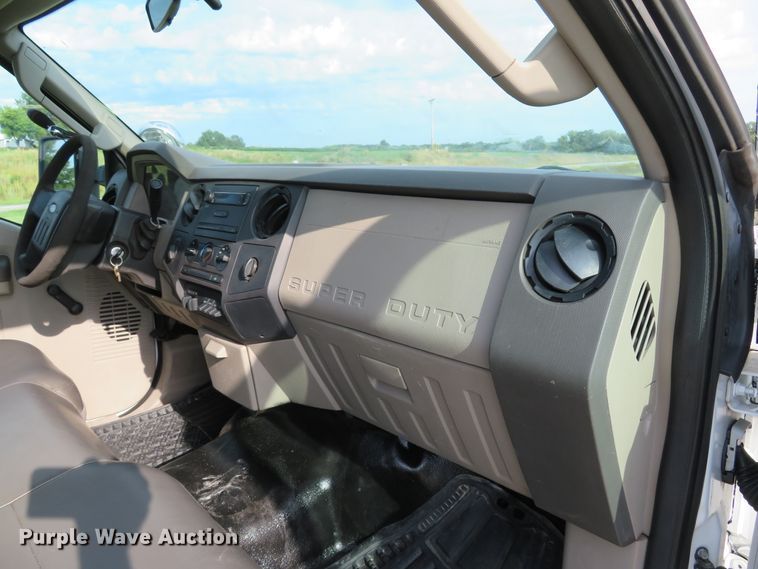 image for item DH1515 2010 Ford F250 Super Duty XL Crew Cab pickup truck