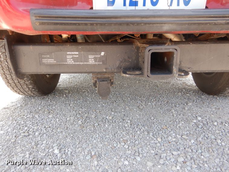 image for item DH2001 2000 Chevrolet Tahoe SUV