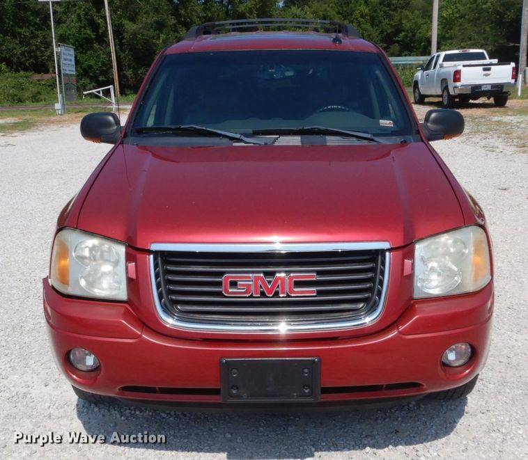 image for item DH2002 2004 GMC Envoy XL SUV