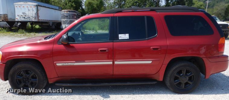 image for item DH2002 2004 GMC Envoy XL SUV