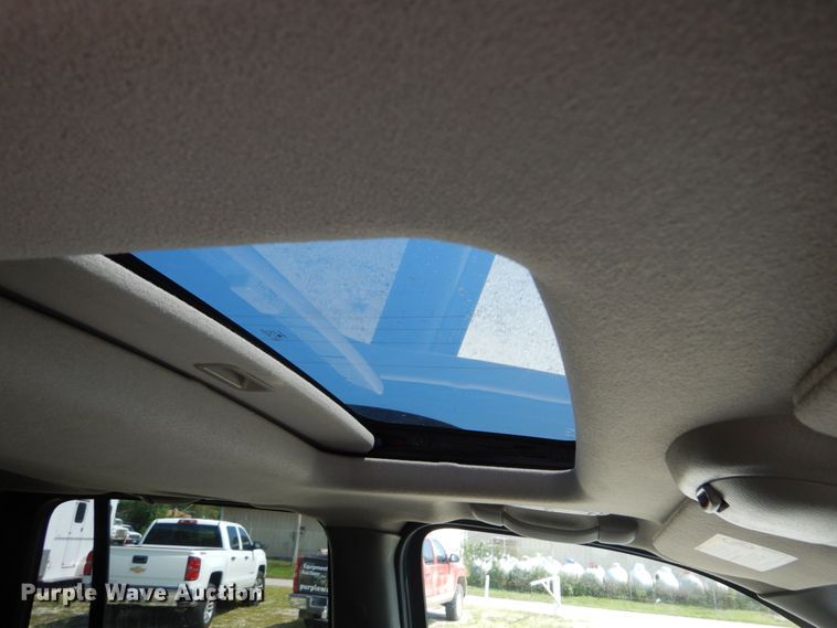 image for item DH2002 2004 GMC Envoy XL SUV