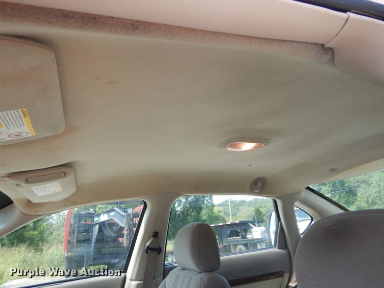 image for item DH2003 2004 Chevrolet Impala