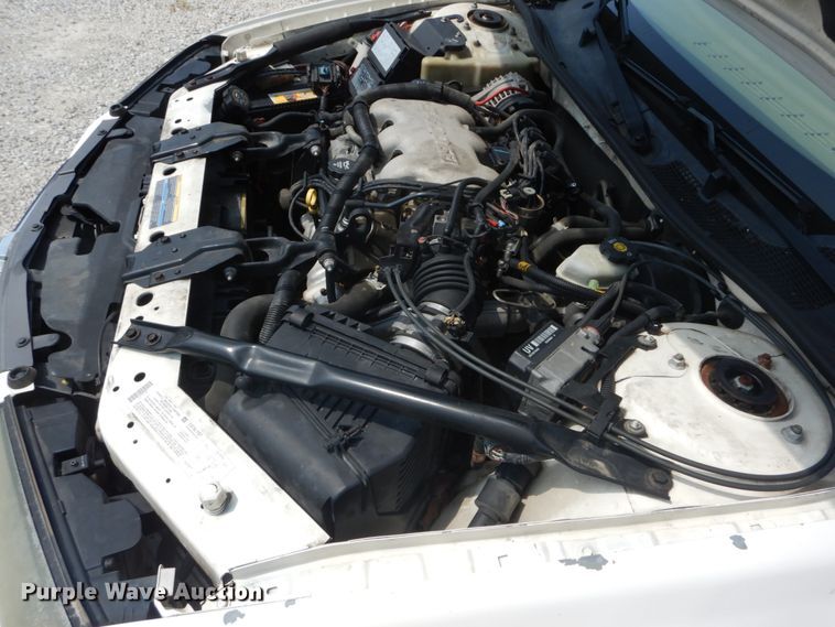 image for item DH2003 2004 Chevrolet Impala