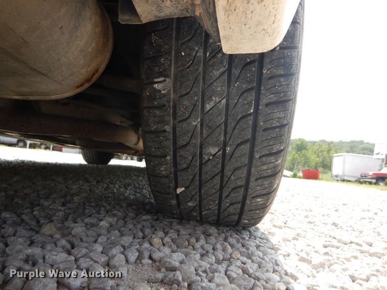 image for item DH2003 2004 Chevrolet Impala