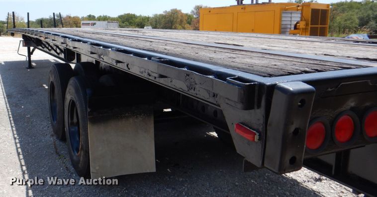 image for item DH5262 1998 Transcraft TL2000 flatbed trailer