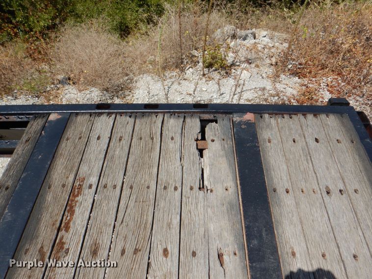 image for item DH5262 1998 Transcraft TL2000 flatbed trailer