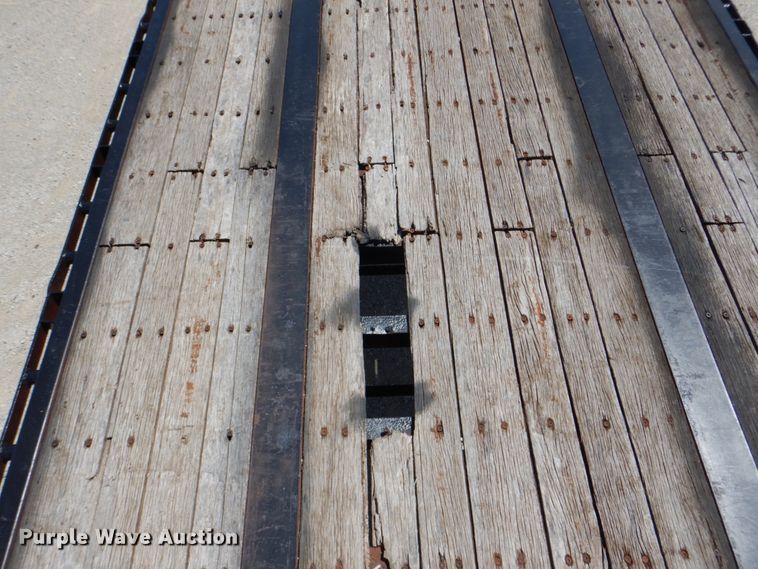 image for item DH5262 1998 Transcraft TL2000 flatbed trailer