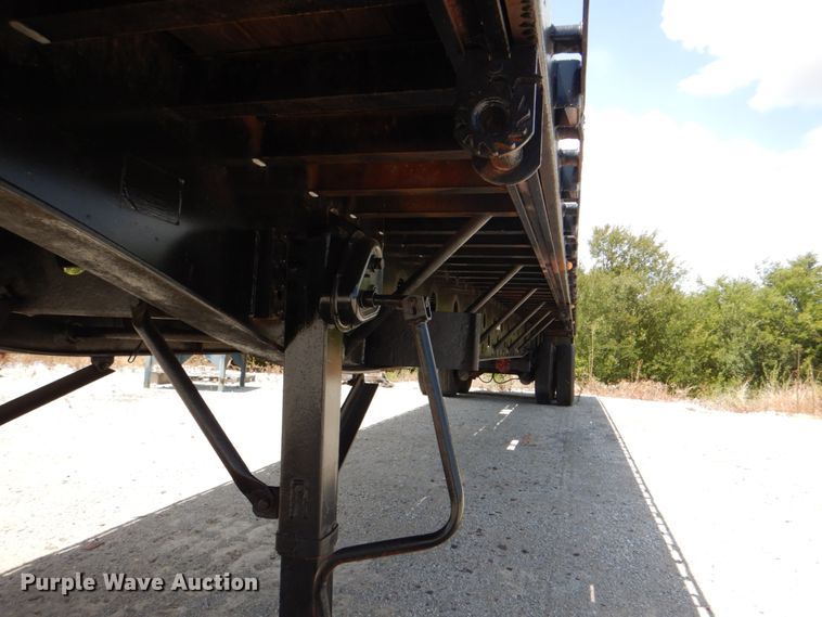 image for item DH5262 1998 Transcraft TL2000 flatbed trailer