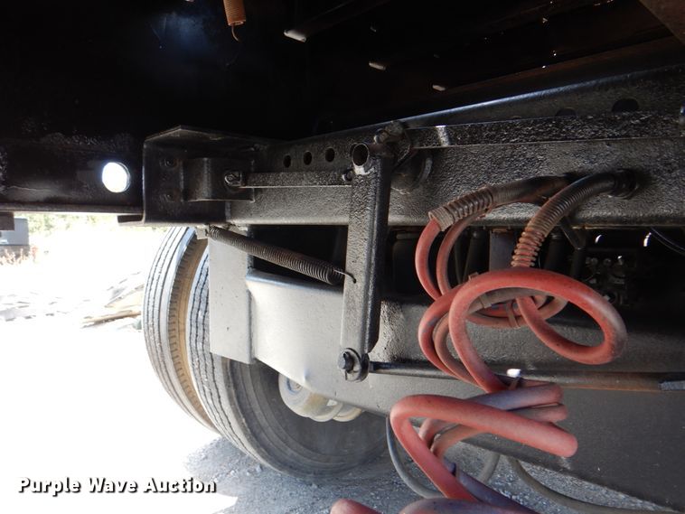 image for item DH5262 1998 Transcraft TL2000 flatbed trailer