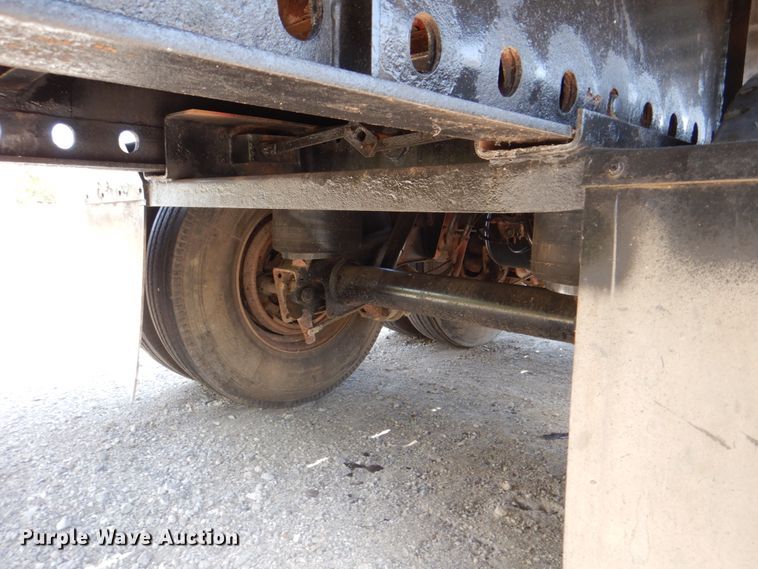 image for item DH5262 1998 Transcraft TL2000 flatbed trailer