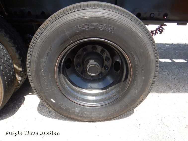 image for item DH5262 1998 Transcraft TL2000 flatbed trailer