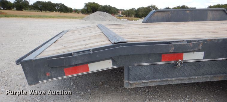 image for item DH5265 2018 Lamar H6832027 utility trailer