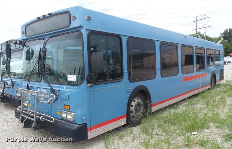 image for item DI0602 2001 New Flyer D40 LF coach bus