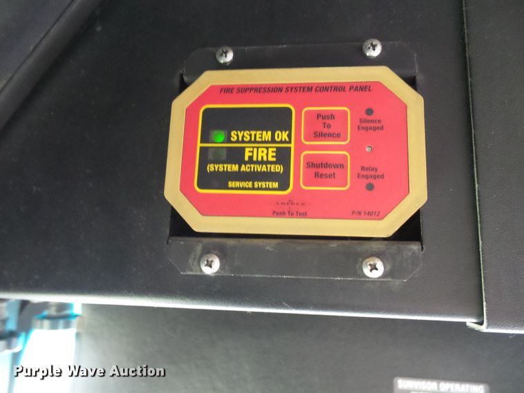 image for item DI0602 2001 New Flyer D40 LF coach bus