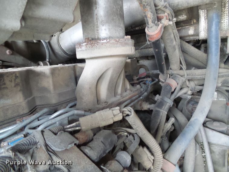 image for item DI0602 2001 New Flyer D40 LF coach bus