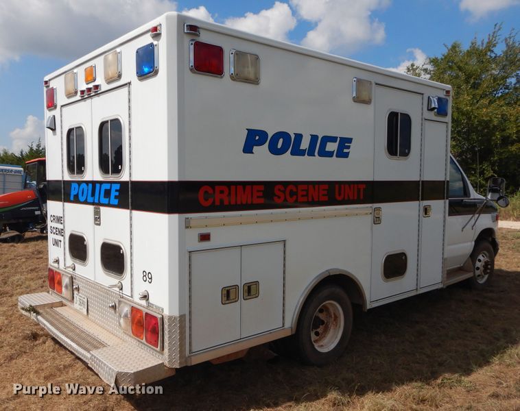 image for item DI1751 1994 Ford Econoline E350 ambulance