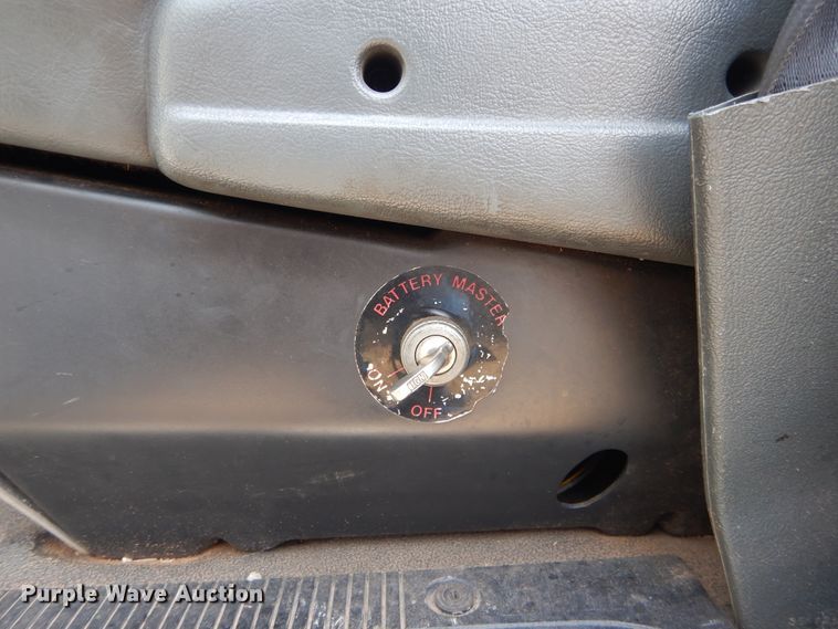 image for item DI1751 1994 Ford Econoline E350 ambulance