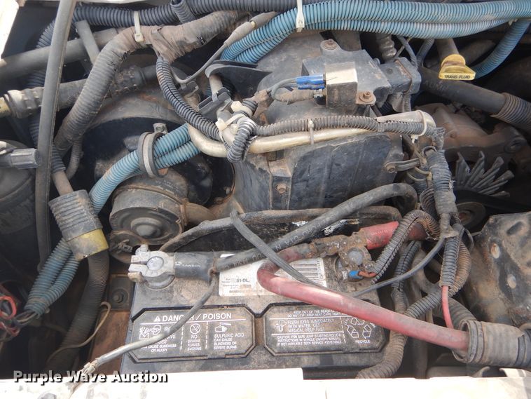 image for item DI1751 1994 Ford Econoline E350 ambulance