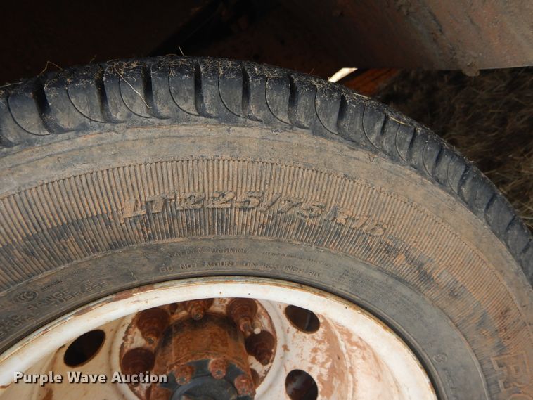 image for item DI1751 1994 Ford Econoline E350 ambulance