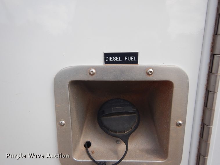 image for item DI1751 1994 Ford Econoline E350 ambulance