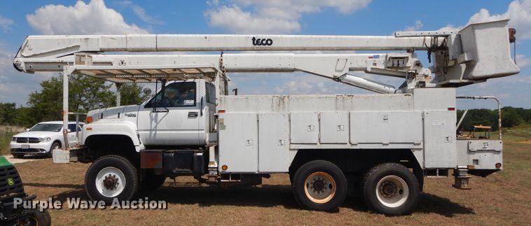 image for item DI1759 1994 GMC TopKick C6500 bucket truck