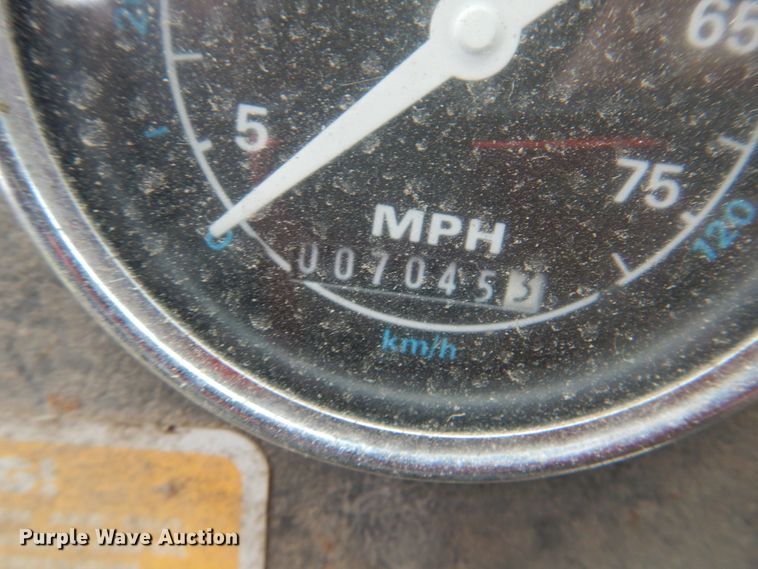 image for item DI2267 1990 Ford L8000 bridge inspection truck