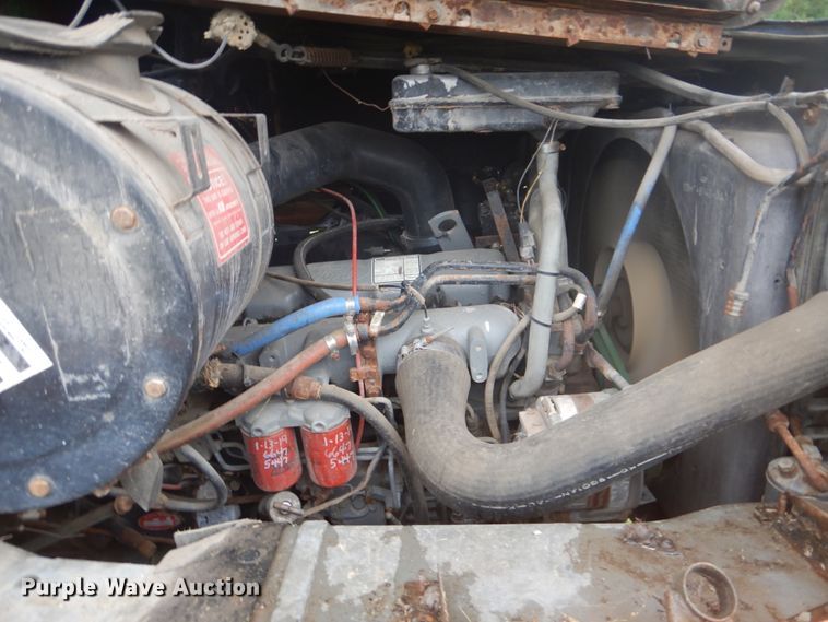 image for item DI2267 1990 Ford L8000 bridge inspection truck