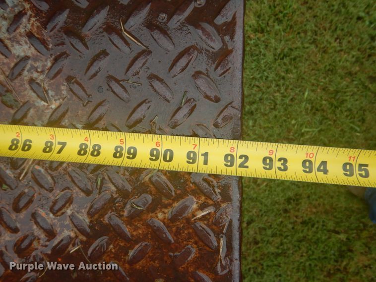 image for item DI2267 1990 Ford L8000 bridge inspection truck