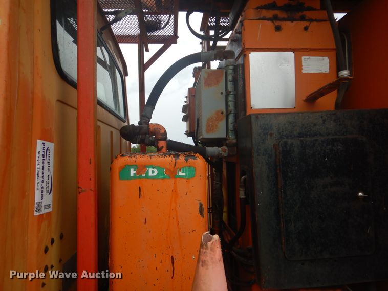 image for item DI2267 1990 Ford L8000 bridge inspection truck