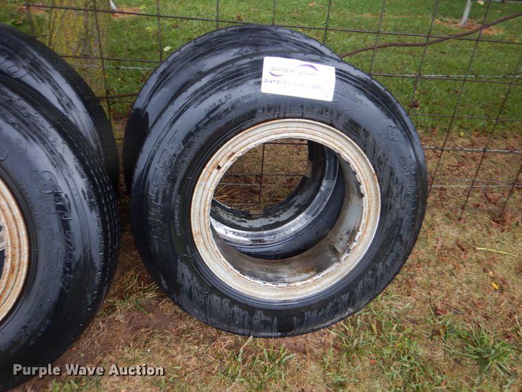 image for item DI2274 (26) tires