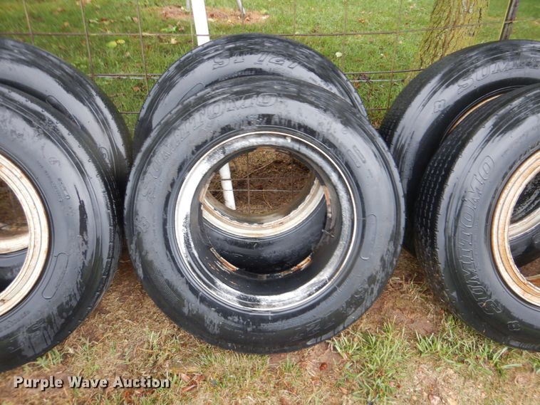 image for item DI2274 (26) tires