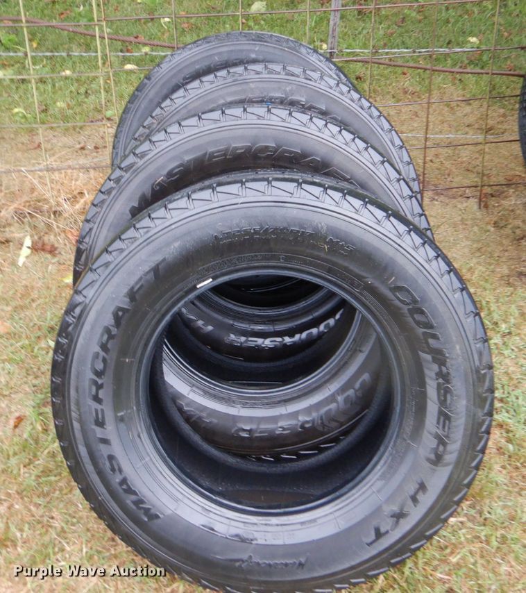 image for item DI2274 (26) tires