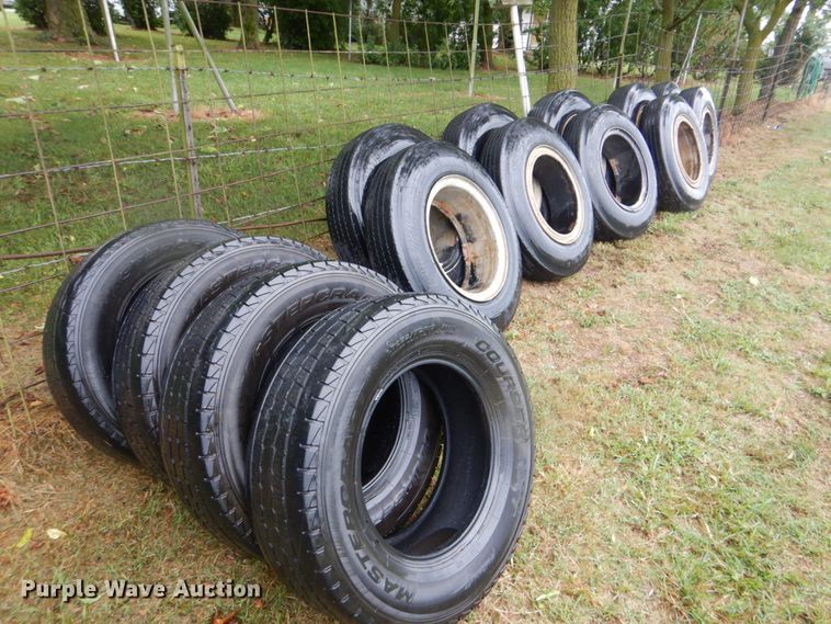 image for item DI2274 (26) tires