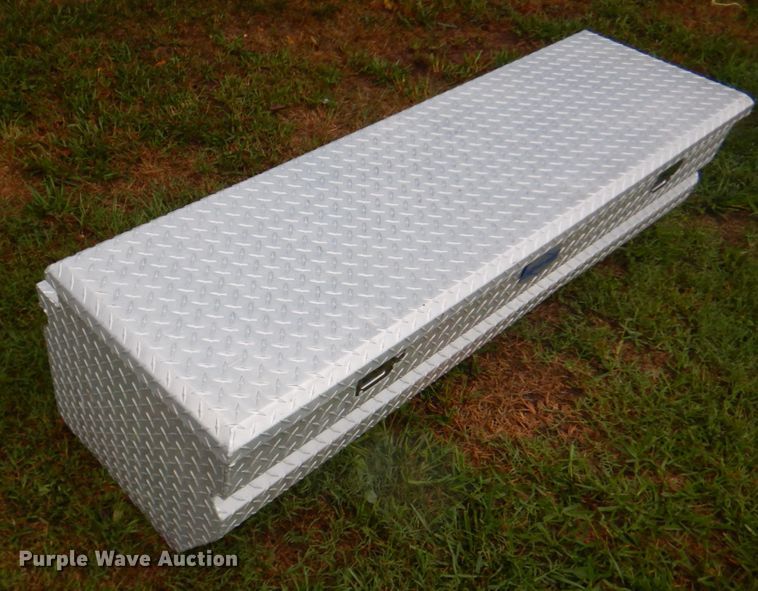 image for item DI2275 5'L x 20.5"W cross bed toolbox